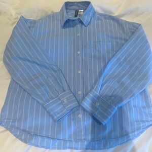 H&M Oversized Button Down Shirt - Light Blue - XXS